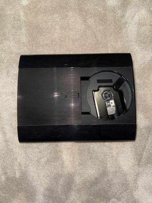 PS3 Super Slim Sony + 2 Comandos + 10 Jogos + Cabos | Completa
