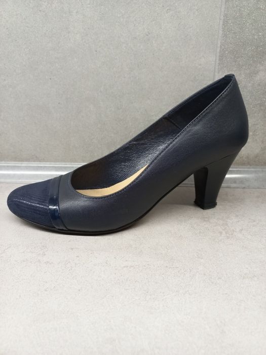 Buty damskie, czółenka Lasocki  rozm. 37