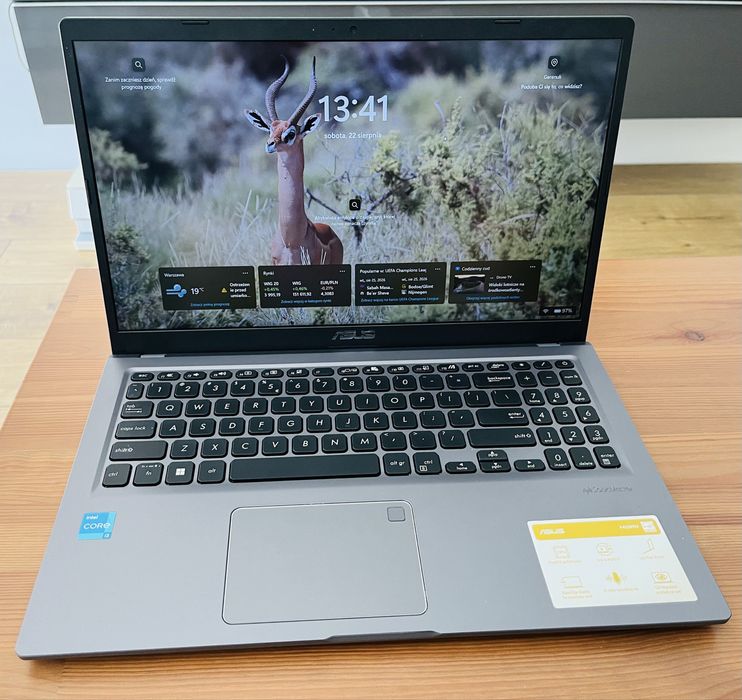 Asus model X515E