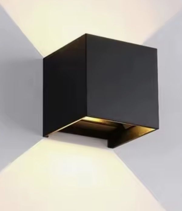 Lampa elewacyjna LED.  Kostka.  Nowa.  Komplet 2 szt.
