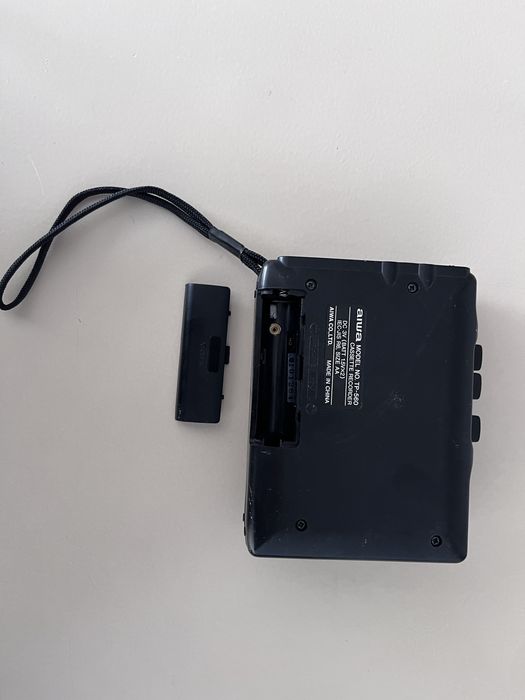 Aiwa TP-560 Walkman