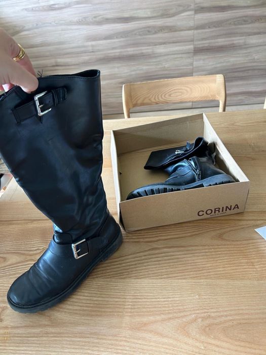 Botas Corina tamanho 38