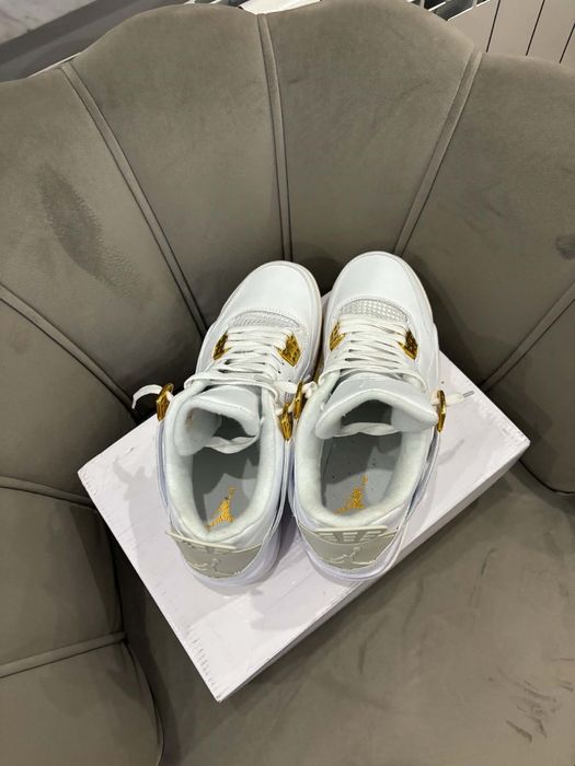 buty jordan 4 gold metalic