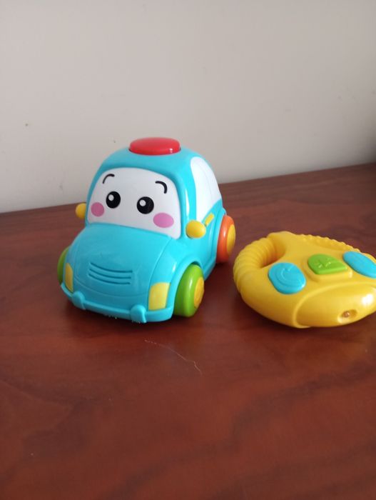 Carrinho com criador