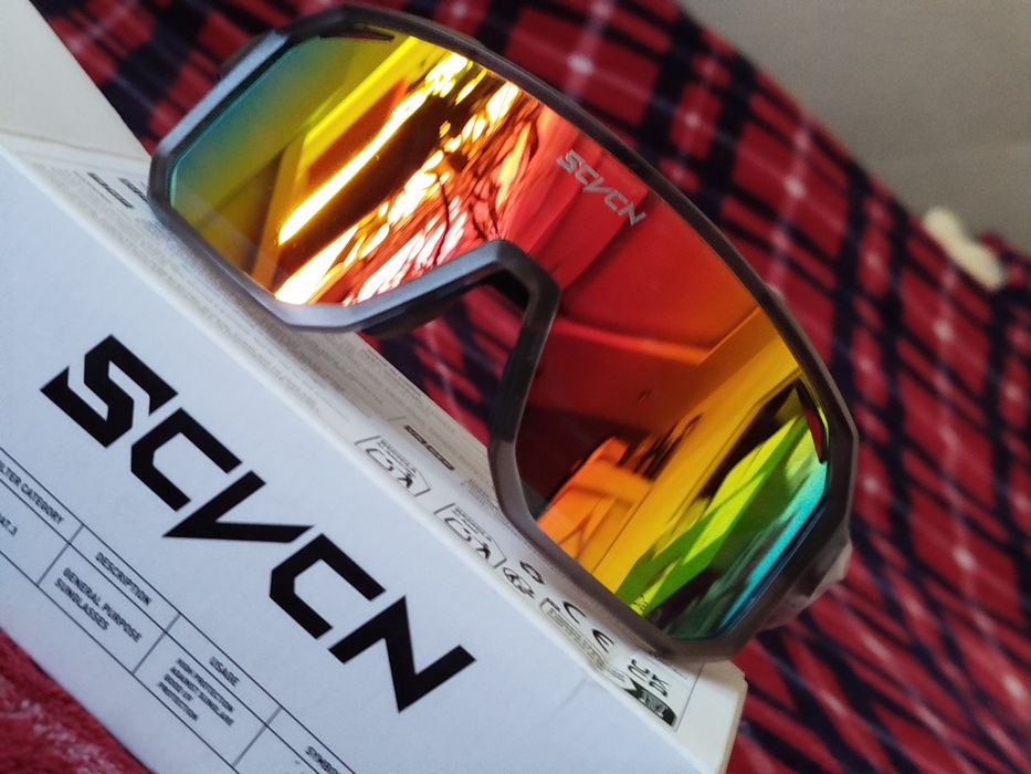 Ultra lekkie okulary przeciwsłoneczne scvcn Sport