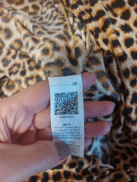 Piękna dlga sukienka panterka xxl