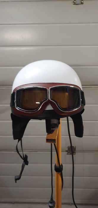 Kask orzeszek prl gogle