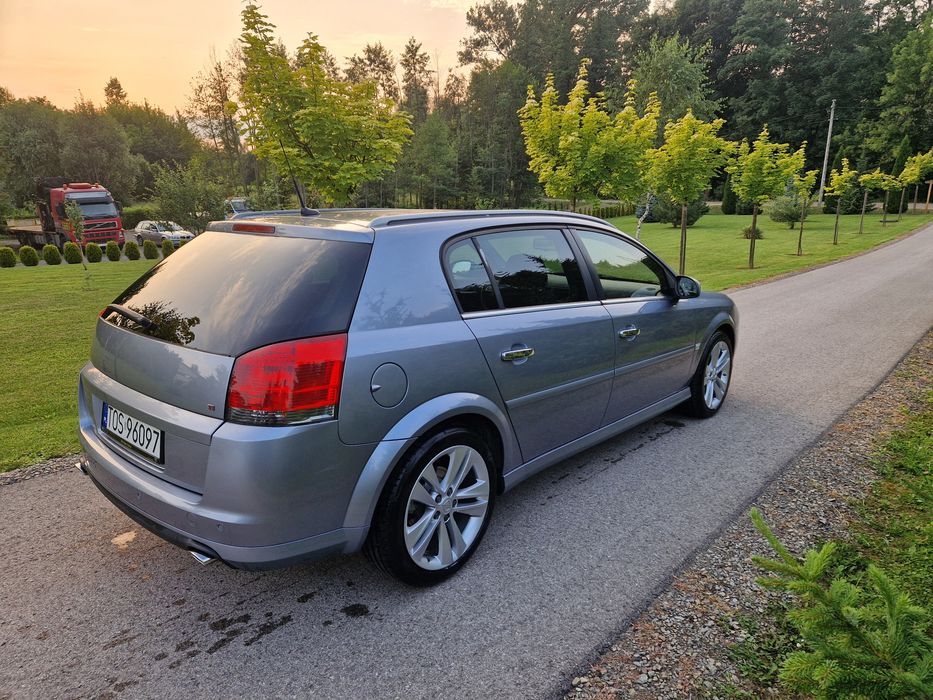 Opel Signum 1.9 CDTI 150KM CosmoPlus
