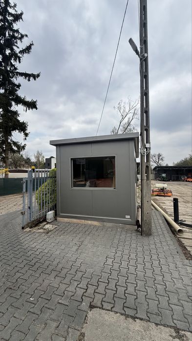 STRÓŻÓWKA 260 cm x 240 cm - portiernia | budka parkingowa | stróżówka | budka wartownicza