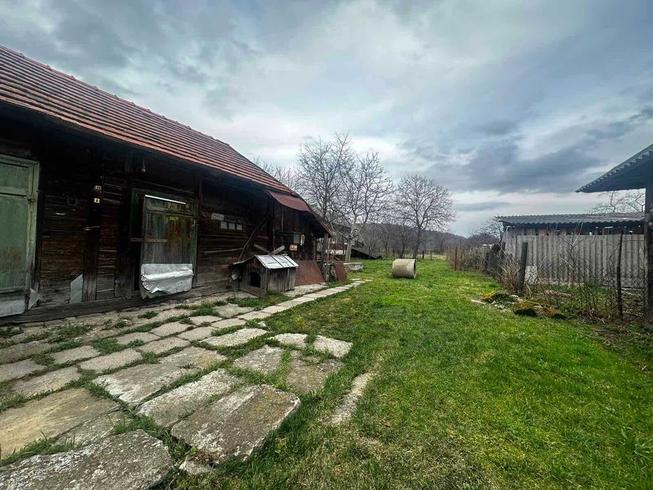 Продаж будинку в с. Нижнє Синєвидне