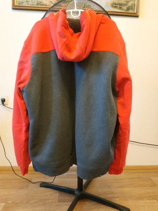 Спортивна кофта PUMA тепла .