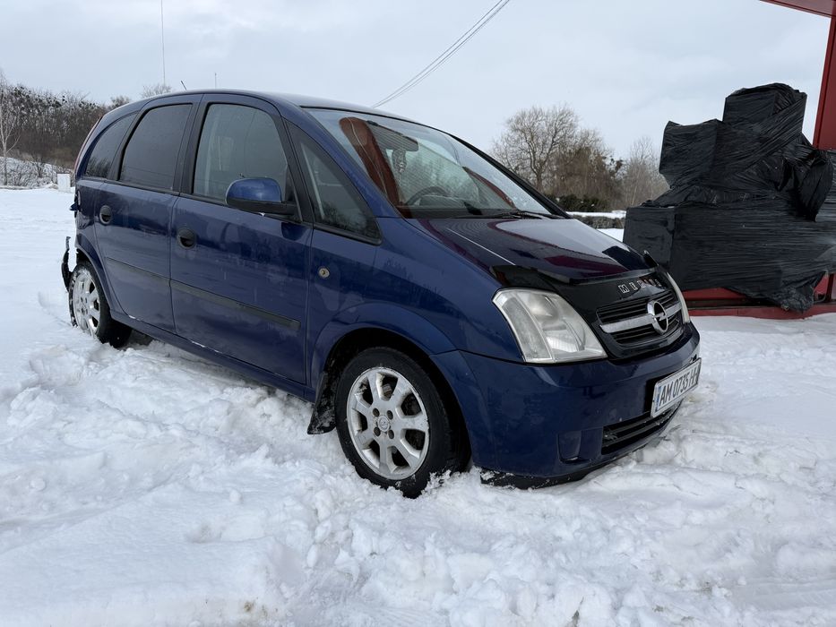 Подам Opel Meriva