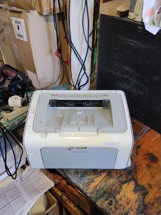 Принтер HP1102 ідеал!