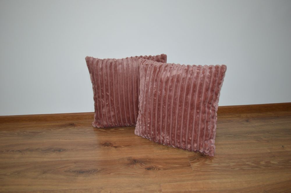 Poduszka ozdobna, dekoracyjna, poszewka w pasy sztruks, plusz, nowe, różne kolory