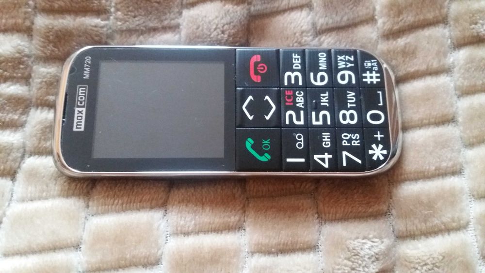 Telefon MaxCom dla seniora