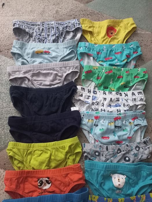 slipki dla chłopca 122 128 cm