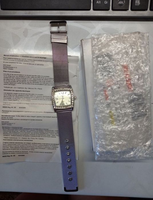 Наручные часы механические  женские