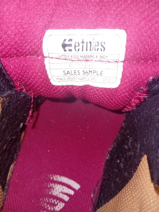 Tênis Etnies Original – Confortável e Estilo Skate