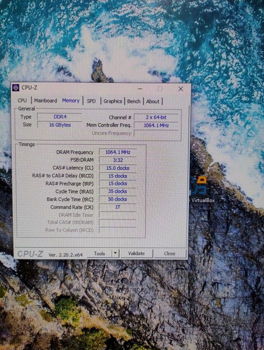 Komputer HP 285 G3 MT ryzen 5 2400g 16gb ram