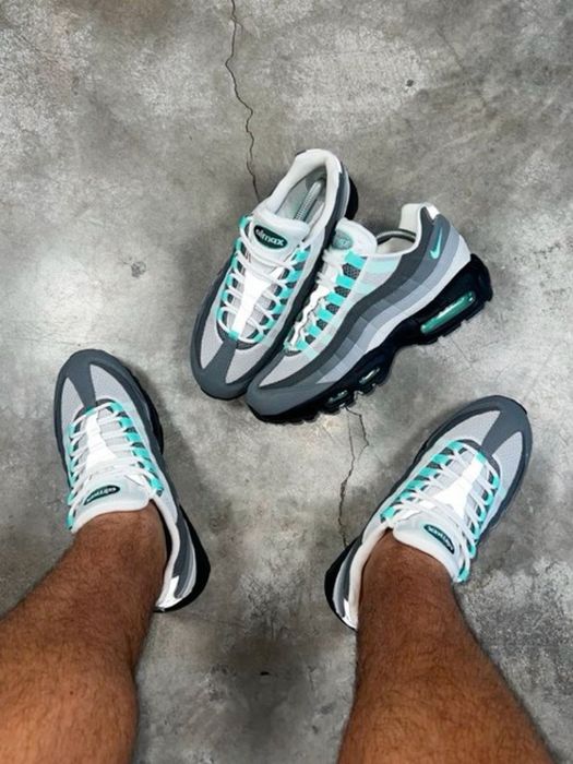 NIKE AIR MAX 95 HYPER TURQUOISE