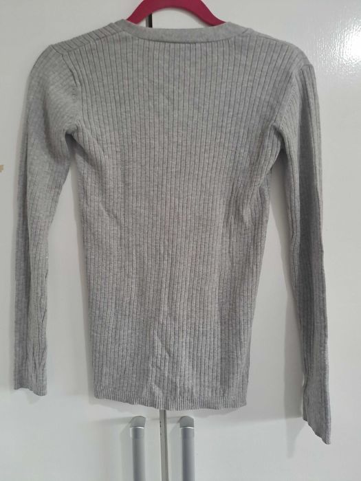Sweter szary odpinany