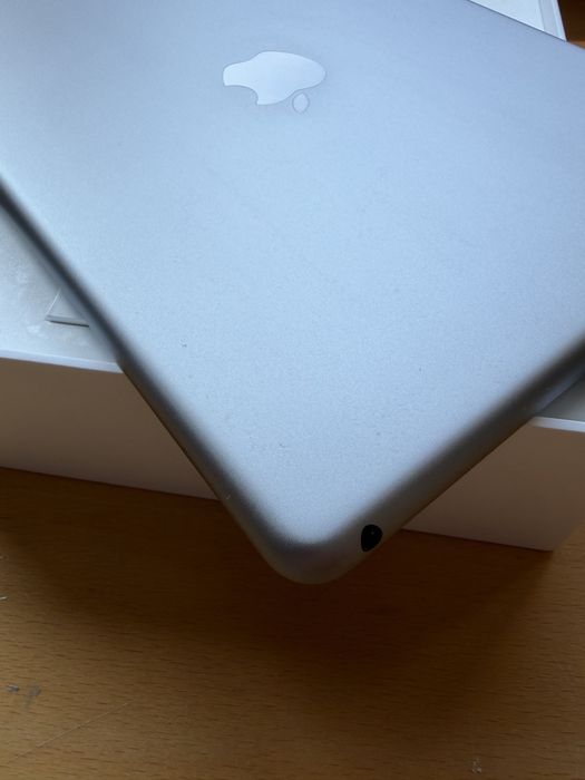 iPad 6ª Geração – 128GB – Wi-Fi – Space Gray