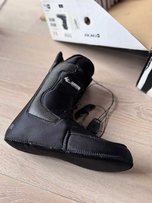 Kultowe i idealne buty snowboardowe RIDE SAGE WMN 26,5cm