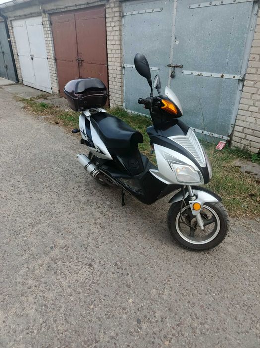 motoryzacja/skutery i motocykle