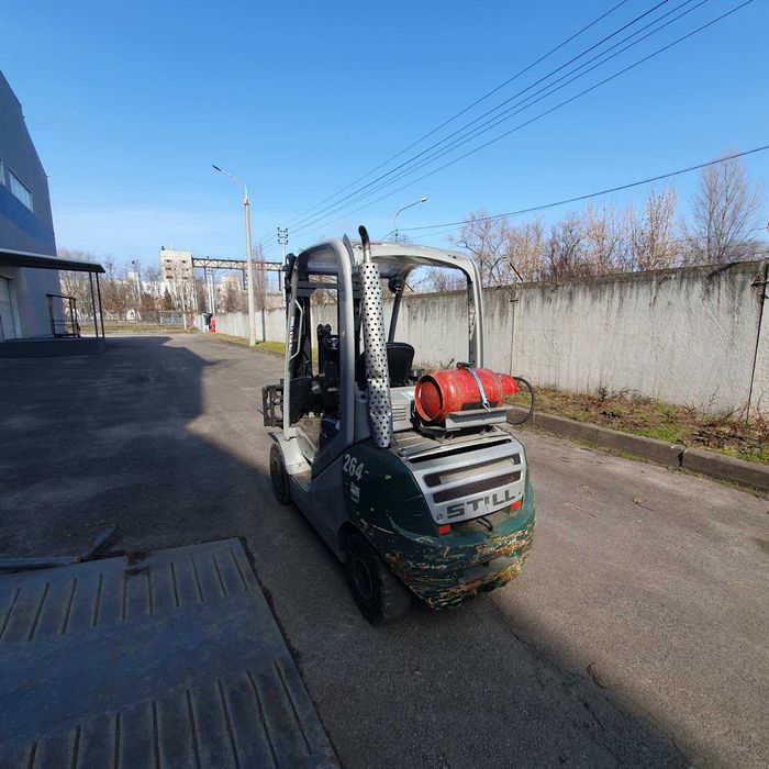 Навантажувач газовий STILL RХ70-25 T