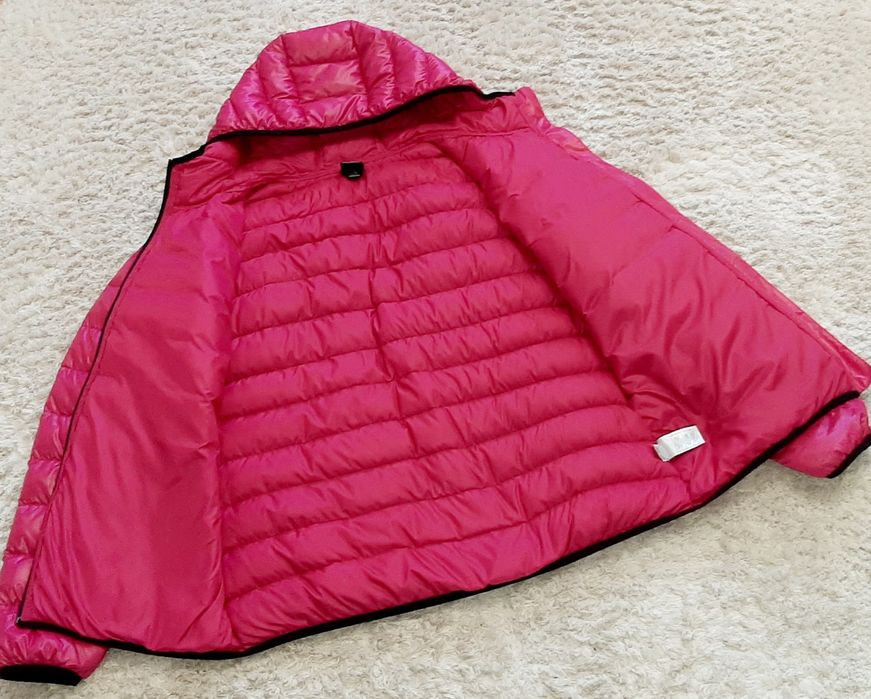 Зимова жіноча куртка фірми The North Face (оригінал)