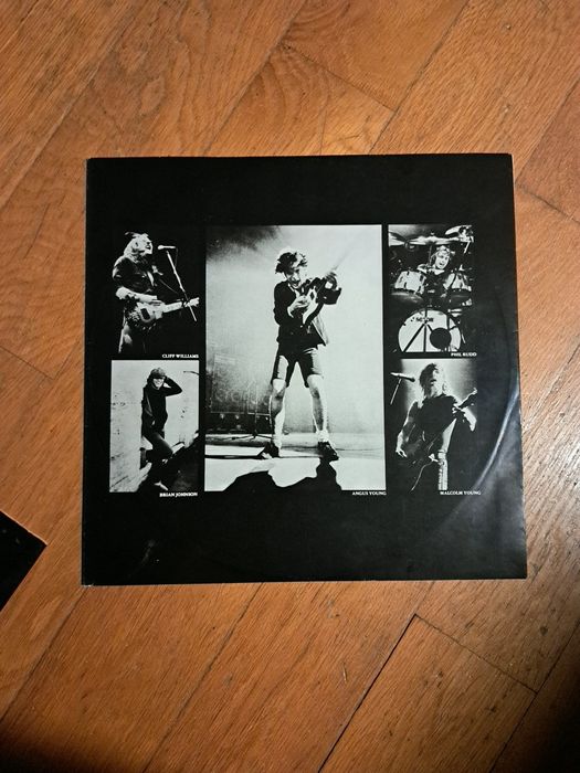 Vinyl  Back In Black AC/DC