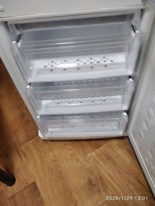 Холодильник Samsung