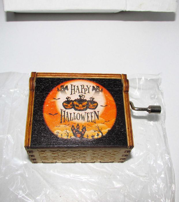 Caixa de musica "Halloween"