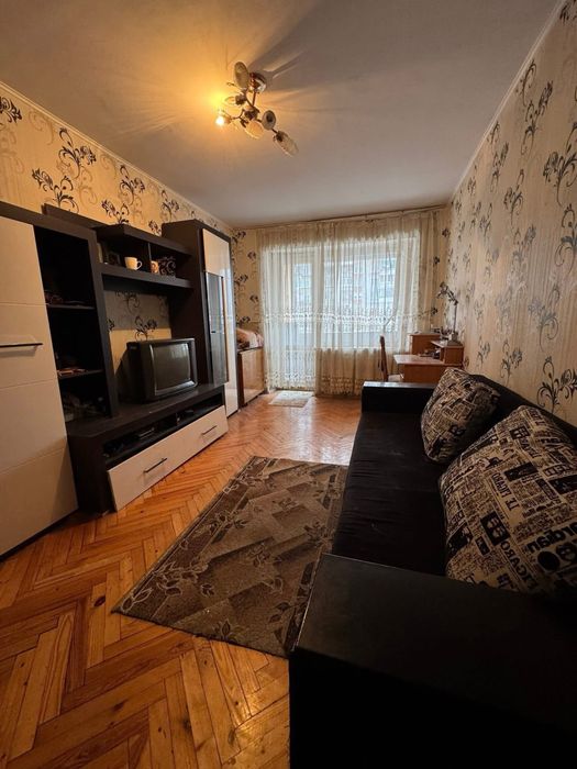 Двокімнатна квартира за вигідну ціну.