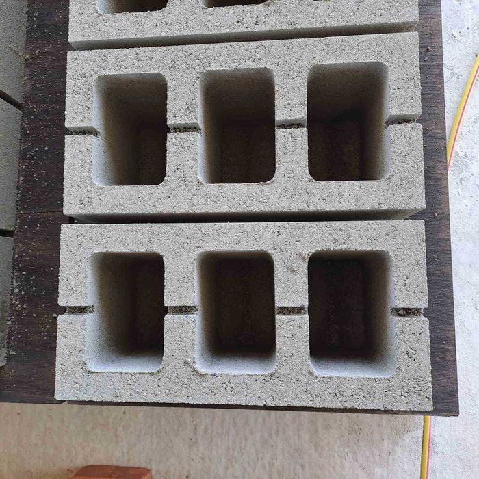 блоки будівельні