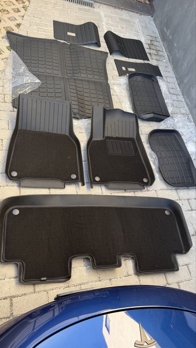 Conjunto Completo de Tapetes Premium 3D para Tesla Model Y