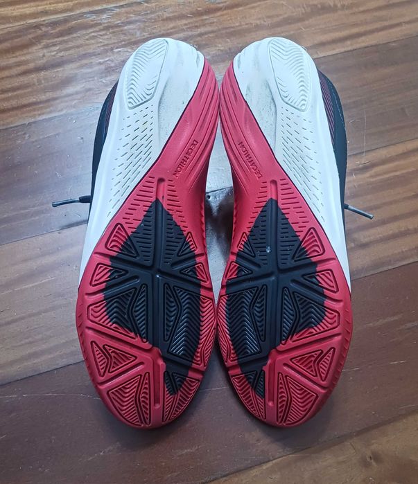 Sapatilhas de futsal GINKA 500 preto/vermelho - n°36