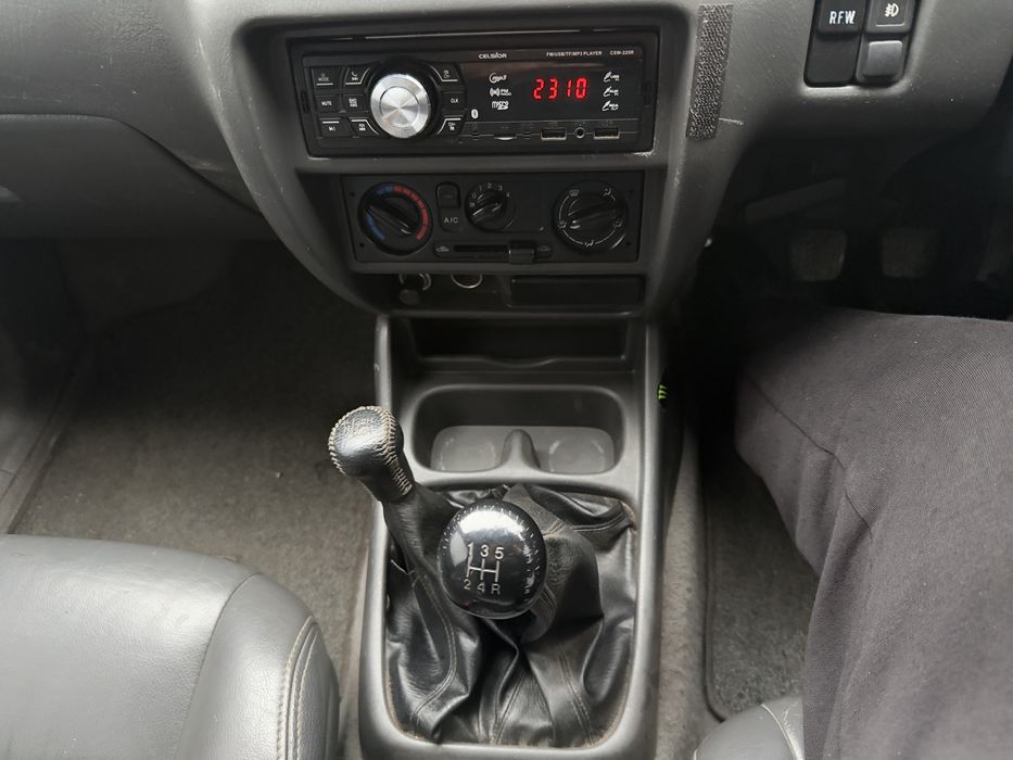 Ford Ranger 2.5 Дизель,Double Cab Пикап, Полный привод