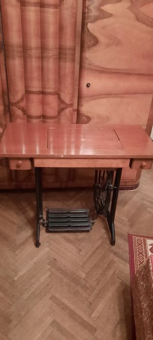 Швейна машинка ножна Подольськ