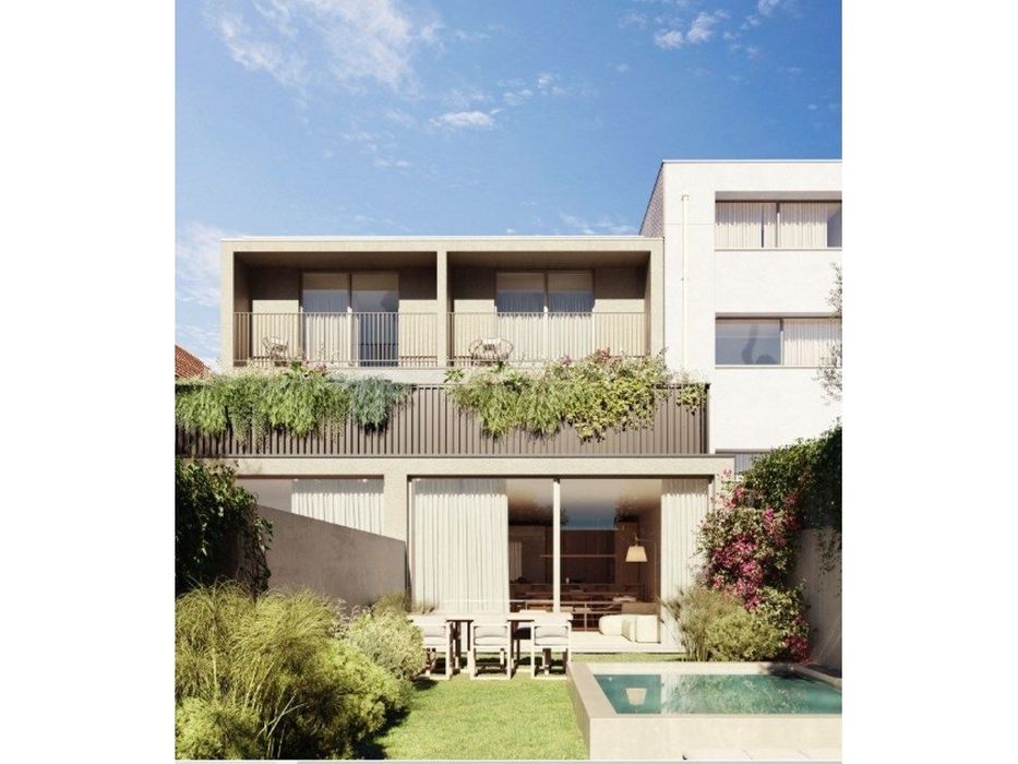 Moradia T4 com jardim e piscina, Matosinhos