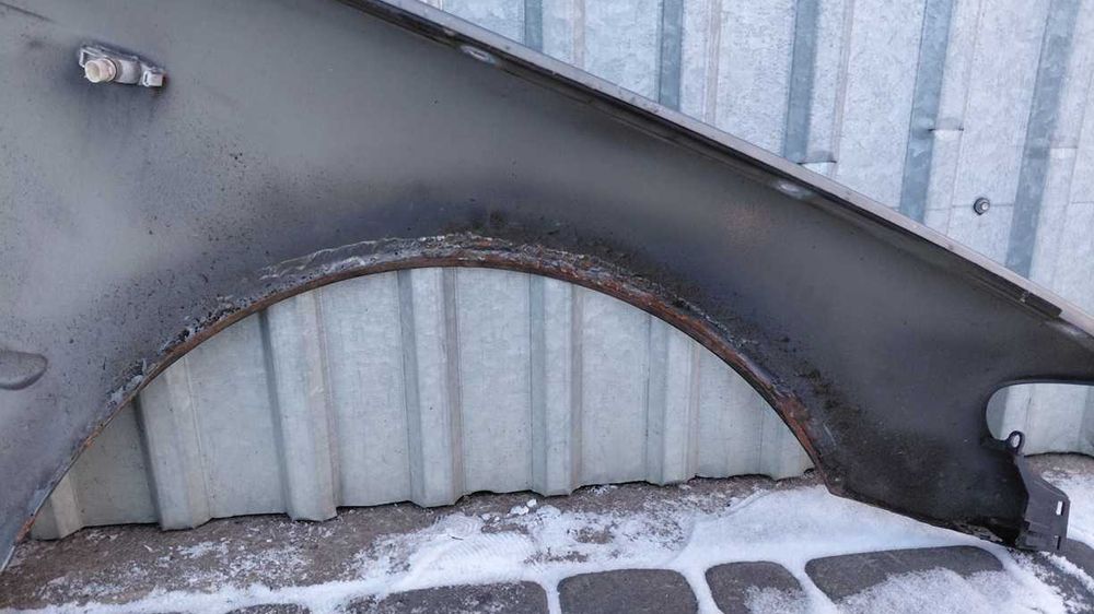 Błotnik Lewy Przód Bmw E46 sedan kombi Lift Polift Szary metallic