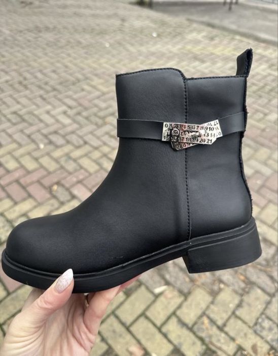 шкіряні черевики демі