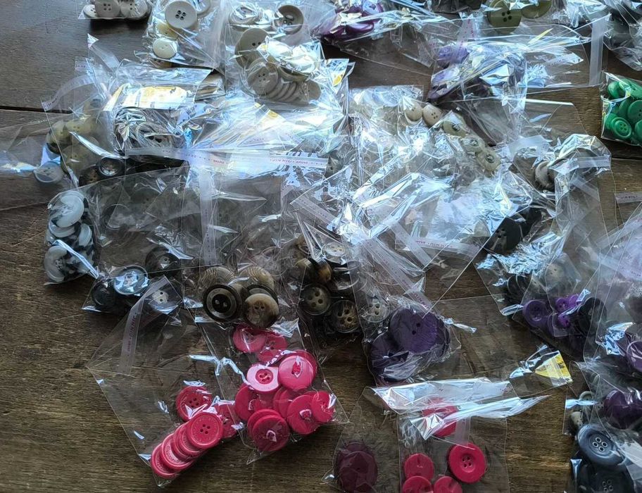 Zestaw Kolorowych Guzików