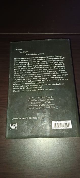 Eragon-Christopher Paolini