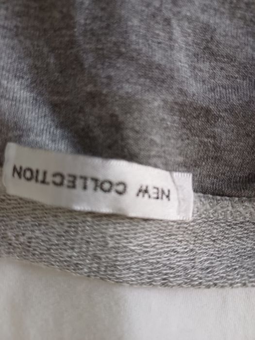 Koszulka z fajnym motywem na przodzie