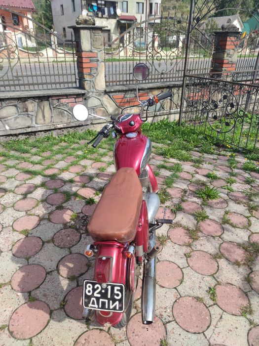 Ява 360 старушка