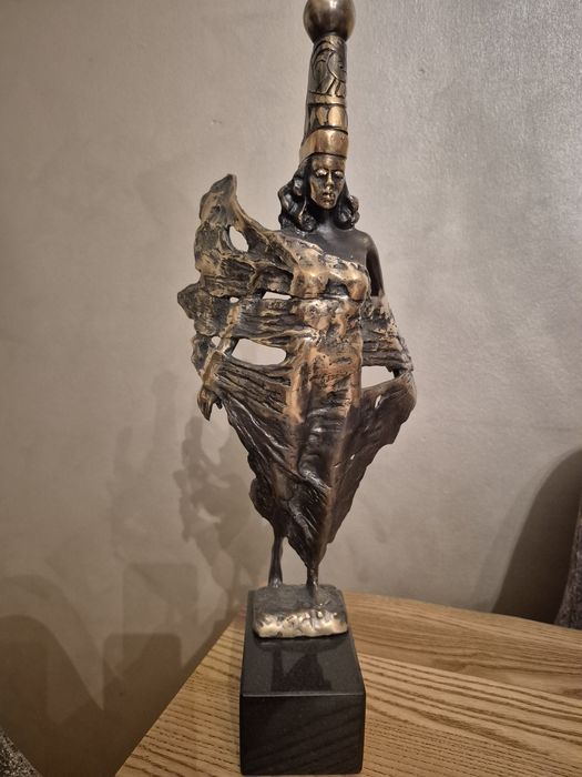 "Ulotna" rzeźba Tomasz Sętowski.