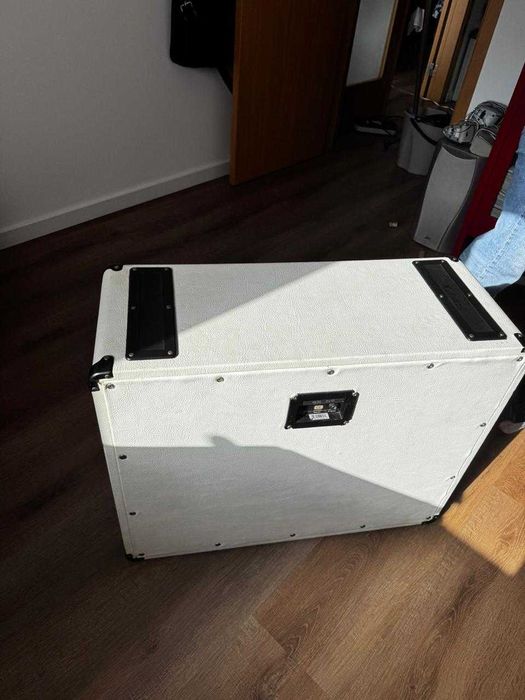 Cabeça Honey Bee 40W  + Coluna Marshall 1936