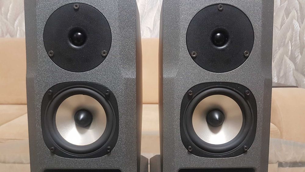 Акустика No Name/Vifa,Seas/8 Ohm Germany