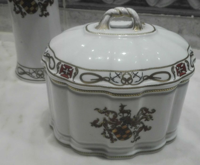 Jarra Caixa Vista Alegre Companhia Índias Ed. Vasco Gama e caixa melão